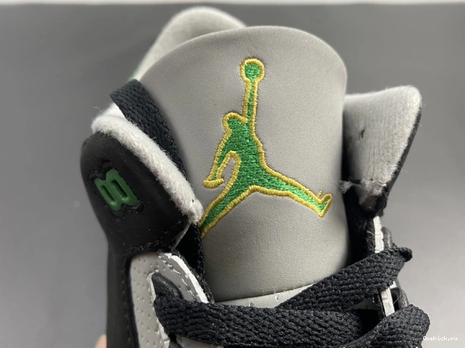 One Kick Green Air CT8532-030 Pine Jordan 3 0805